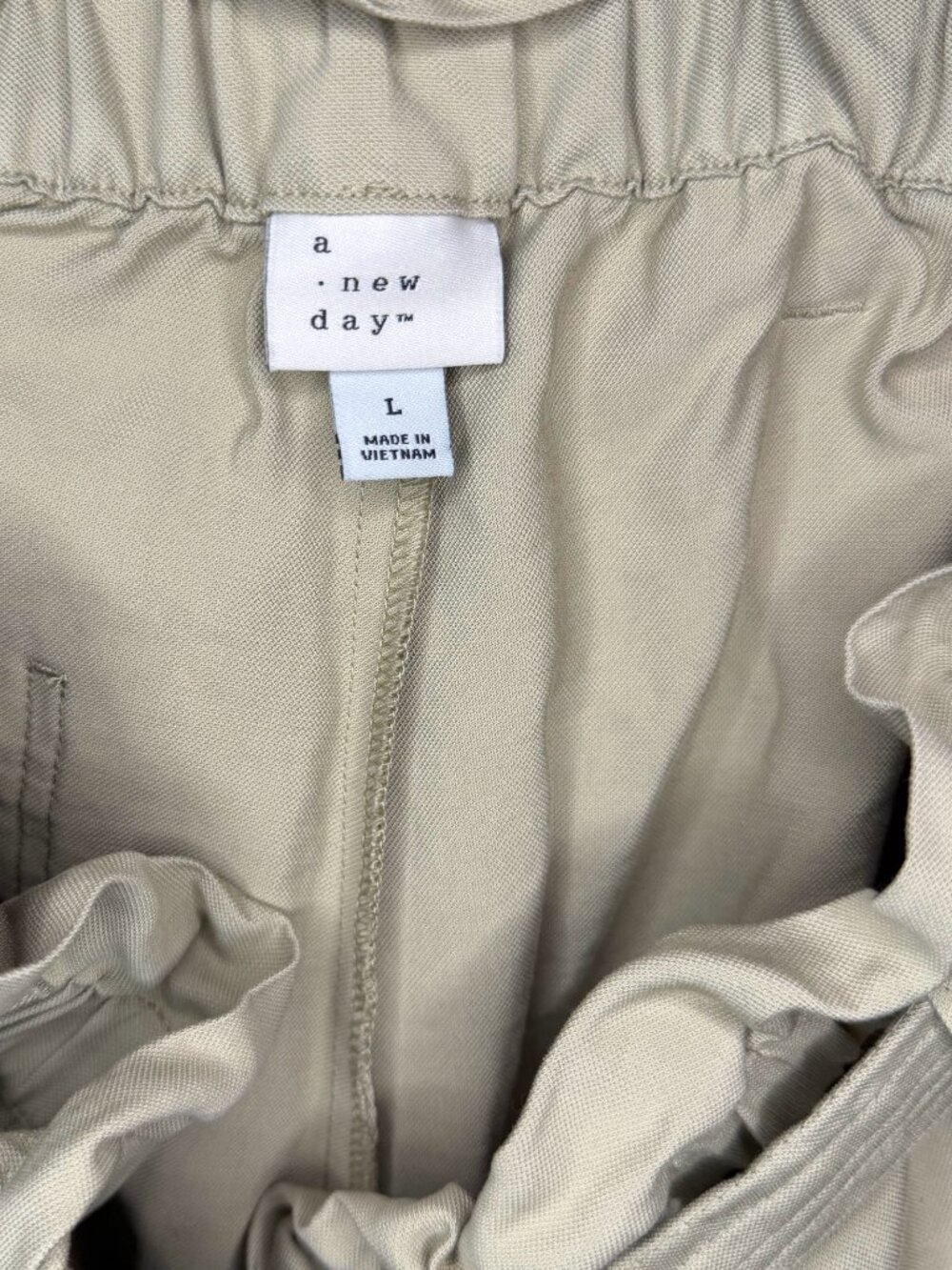 A NEW DAY-  Women Tan/Khaki trousers, Size Large